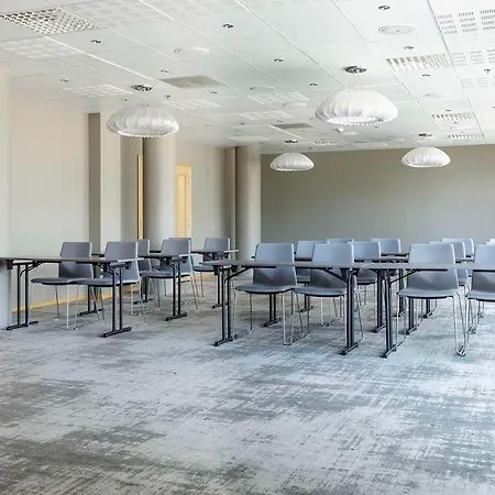 Отель Clarion 4*