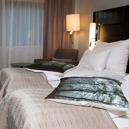 Clarion 4*